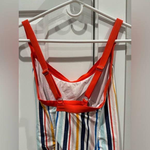 Excellent condition Splendid x Gray Malin one piece maternity swimsuit - Picture 3 of 3